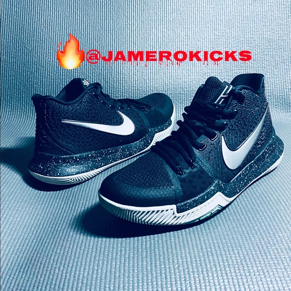 Kyrie 3 Black Ice 2016 - Picture 2 of 4